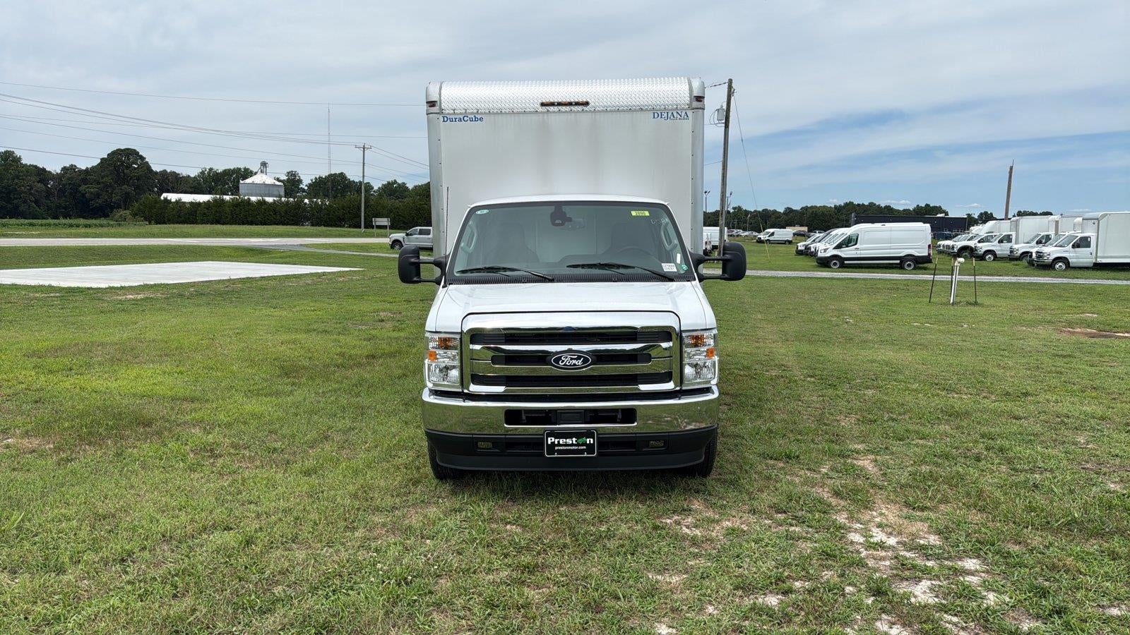 2027 Ford E-Series Cutaway 14' DURACUBE ALUMINUM BODY, ROLL UP DOOR