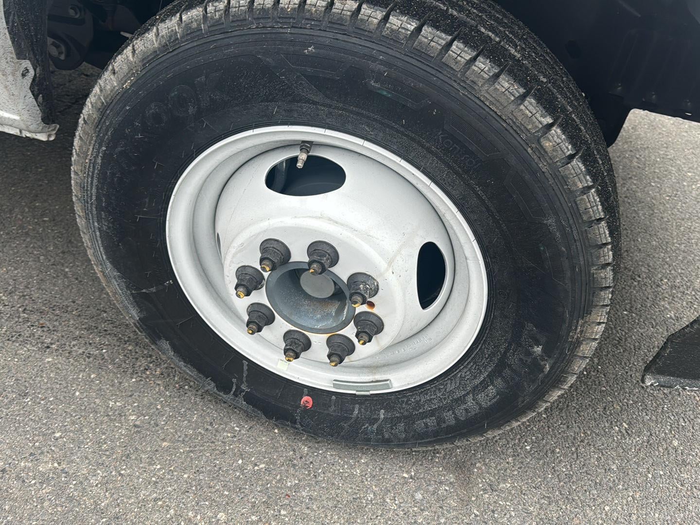 2026 Ford E-Series Cutaway 17' DEJANA STEP-IN-CUBE