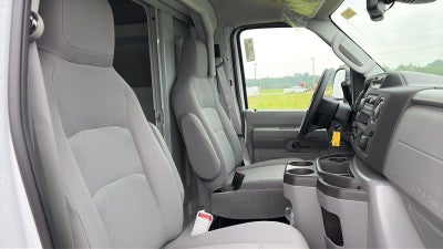 2027 Ford E-Series Cutaway Base