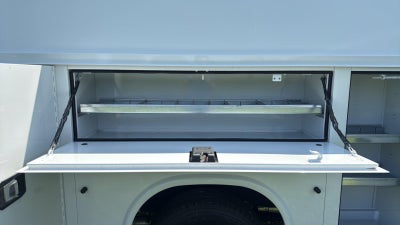 2027 Ford E-Series Cutaway Base