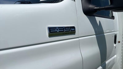 2027 Ford E-Series Cutaway Base