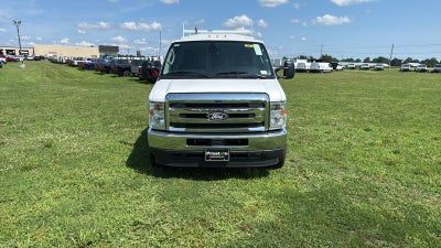 2027 Ford E-Series Cutaway Base