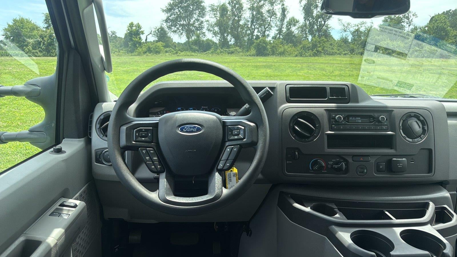 2027 Ford E-Series Cutaway 14' DURACUBE ALUMINUM BODY, ROLL UP DOOR