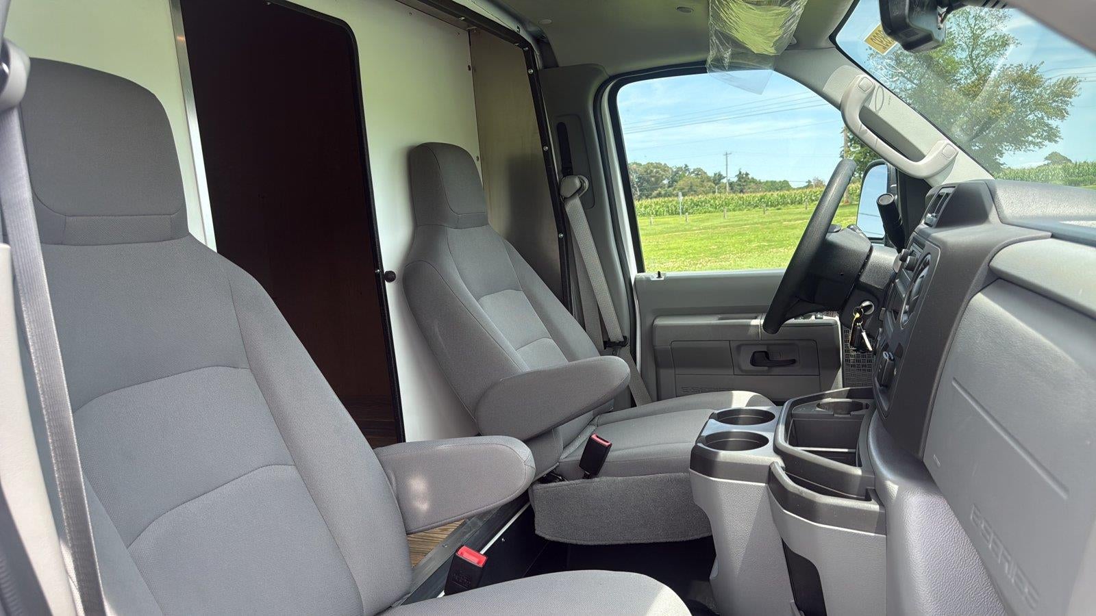 2027 Ford E-Series Cutaway 14' DURACUBE ALUMINUM BODY, ROLL UP DOOR