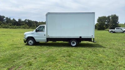 2027 Ford E-Series Cutaway 14' DURACUBE ALUMINUM BODY, ROLL UP DOOR