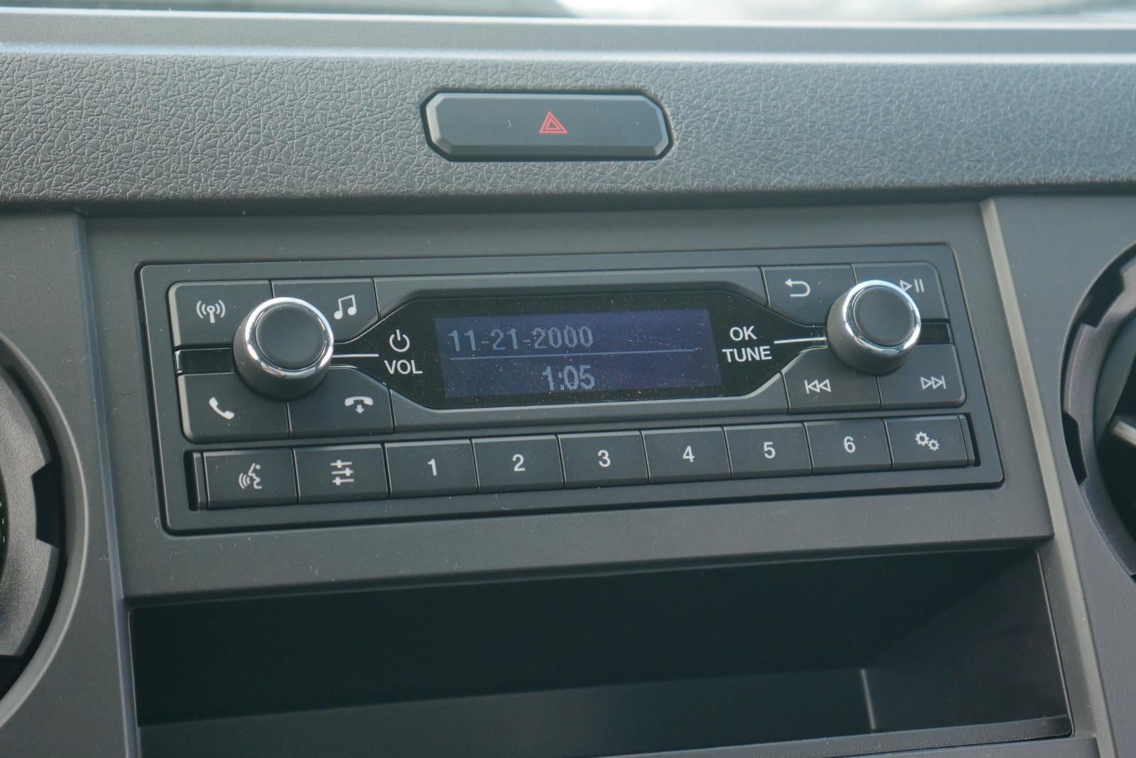 2025 Ford F-750 Straight Frame 24' DEJANA DURABOX PRO ALUMINUM BODY, THIEMAN MEDIUM DUTY RAILGATE , 2,000 LB CAPACITY, E TRACK ON EACH WALL, FORK LIFT PACKAGE