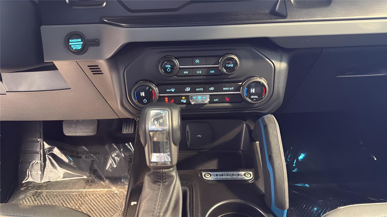 2023 Ford Bronco Black Diamond Advanced