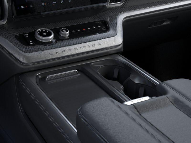 2026 Ford Expedition Platinum®