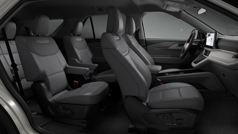 2026 Ford Explorer Xlt