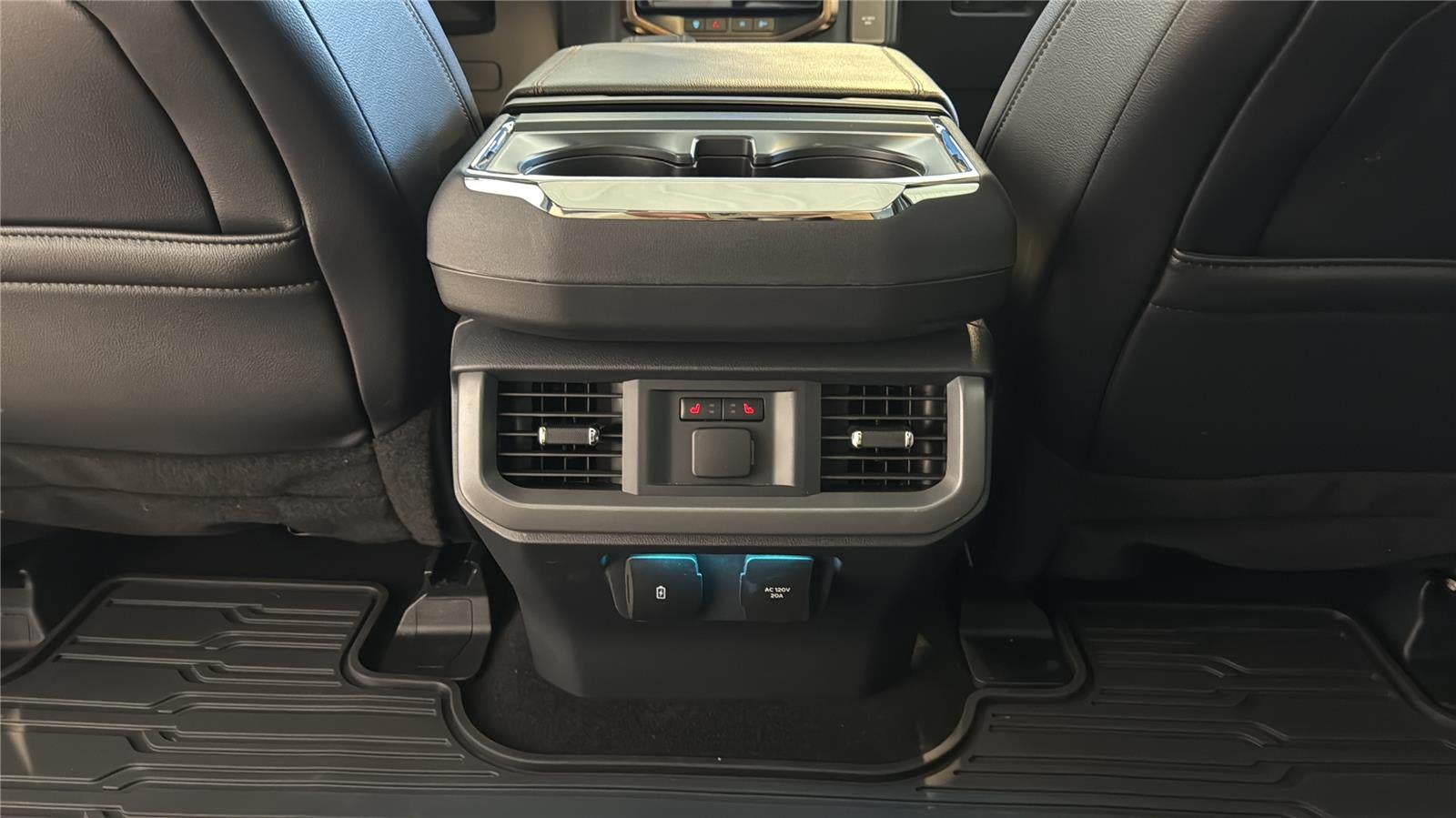 2024 Ford F-150 Lightning LARIAT