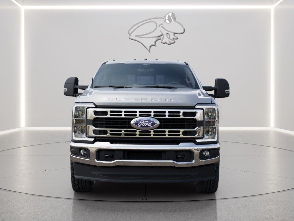 2027 Ford Super Duty F-250 XLT