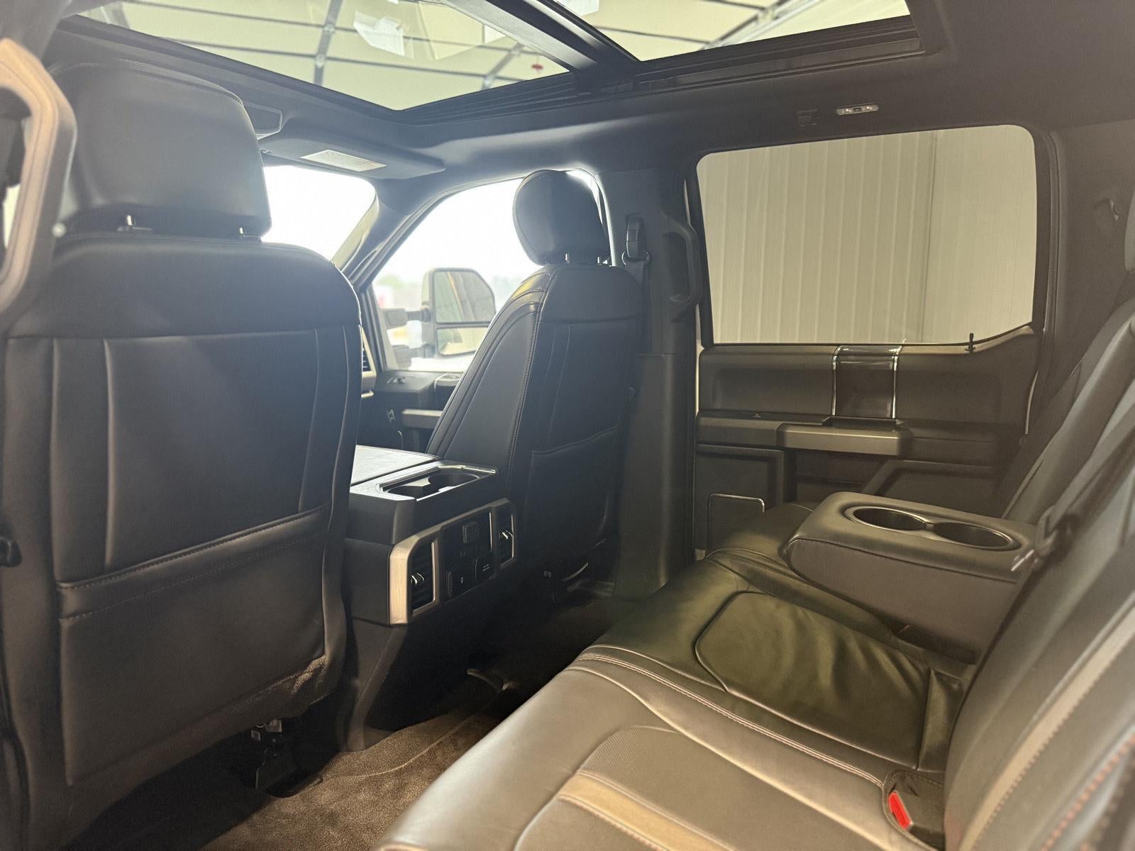 2022 Ford Super Duty F-250 Platinum