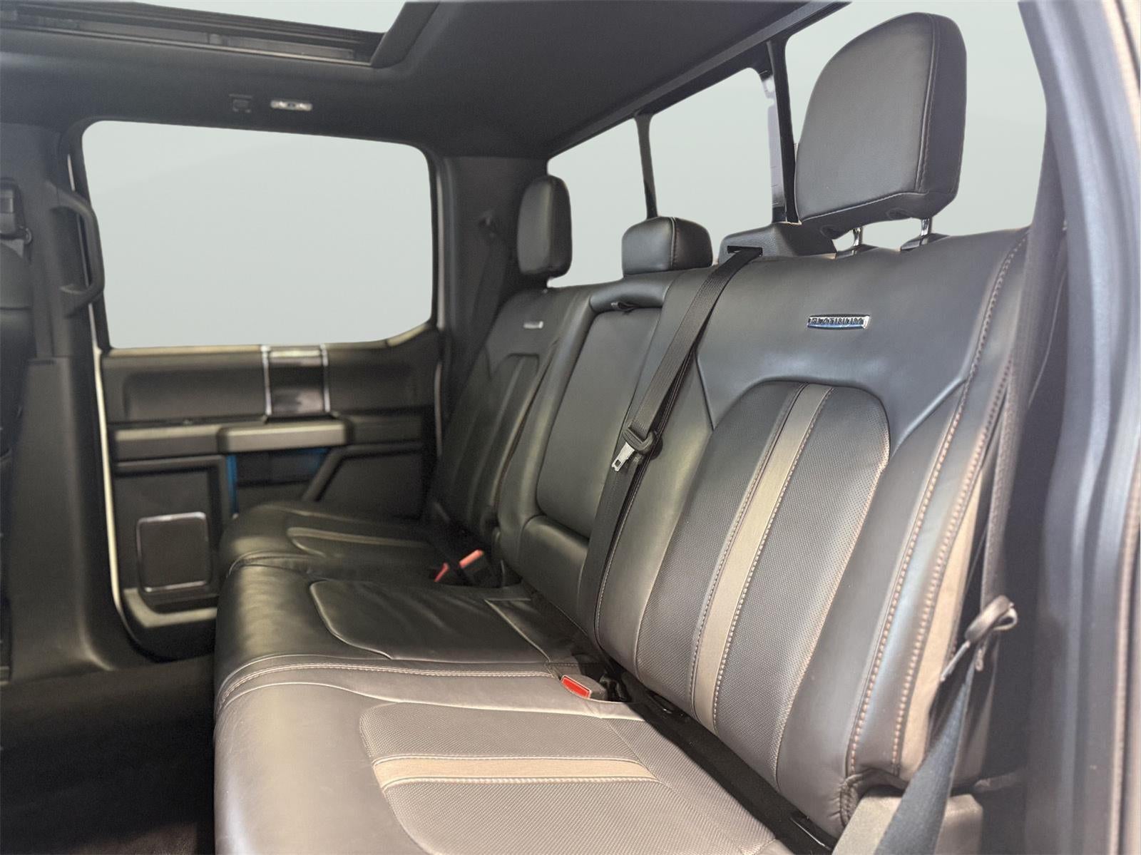 2022 Ford Super Duty F-250 Platinum