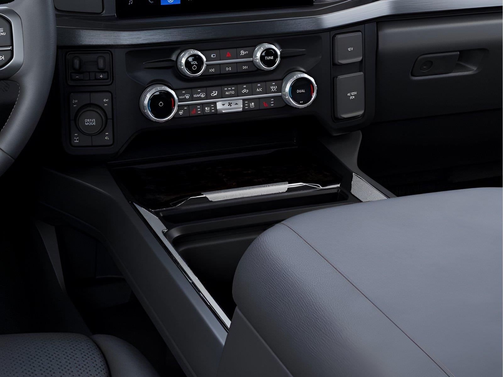 2027 Ford F-250 F-250® Lariat®