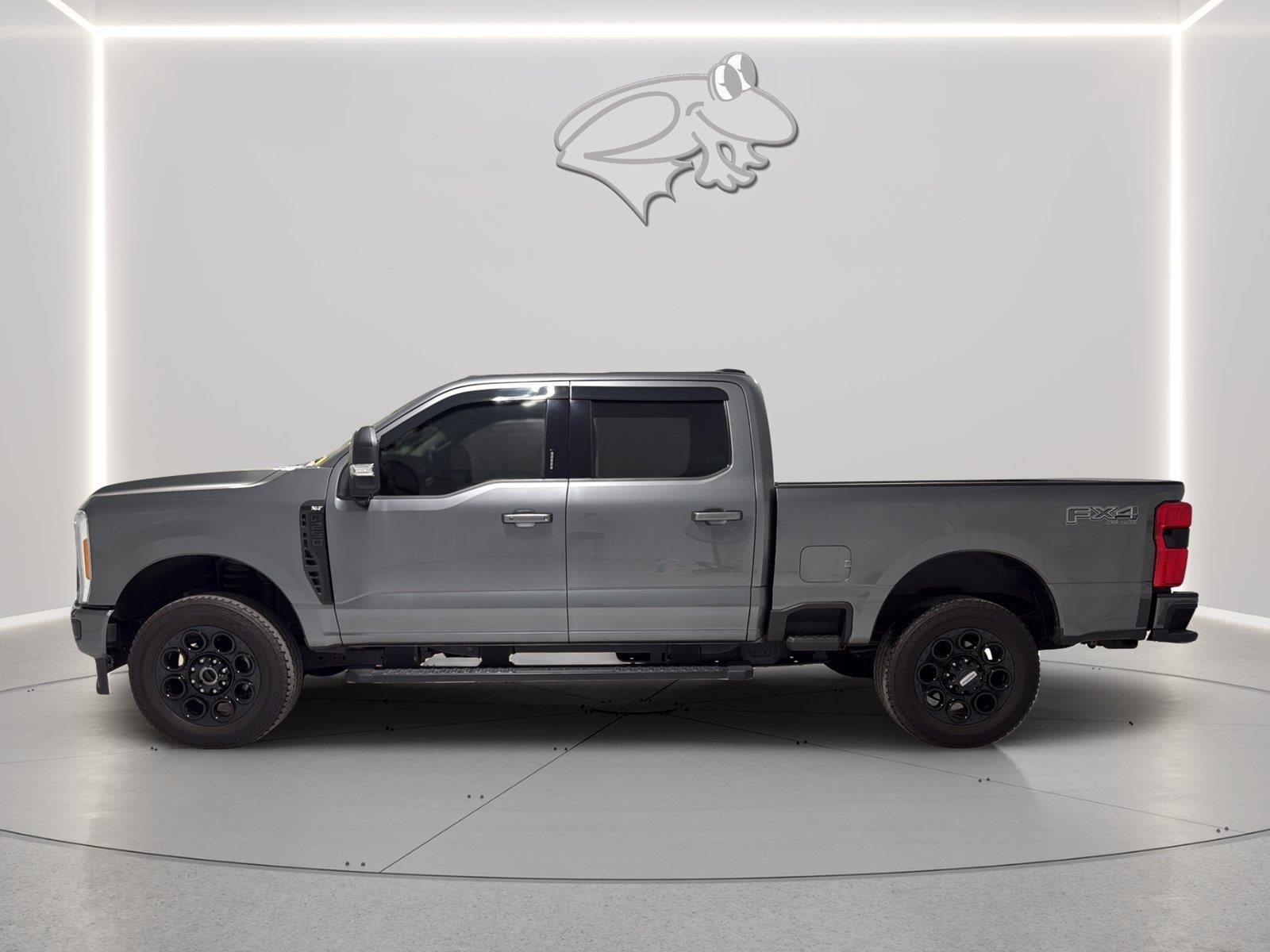 2023 Ford Super Duty F-250 Srw XLT