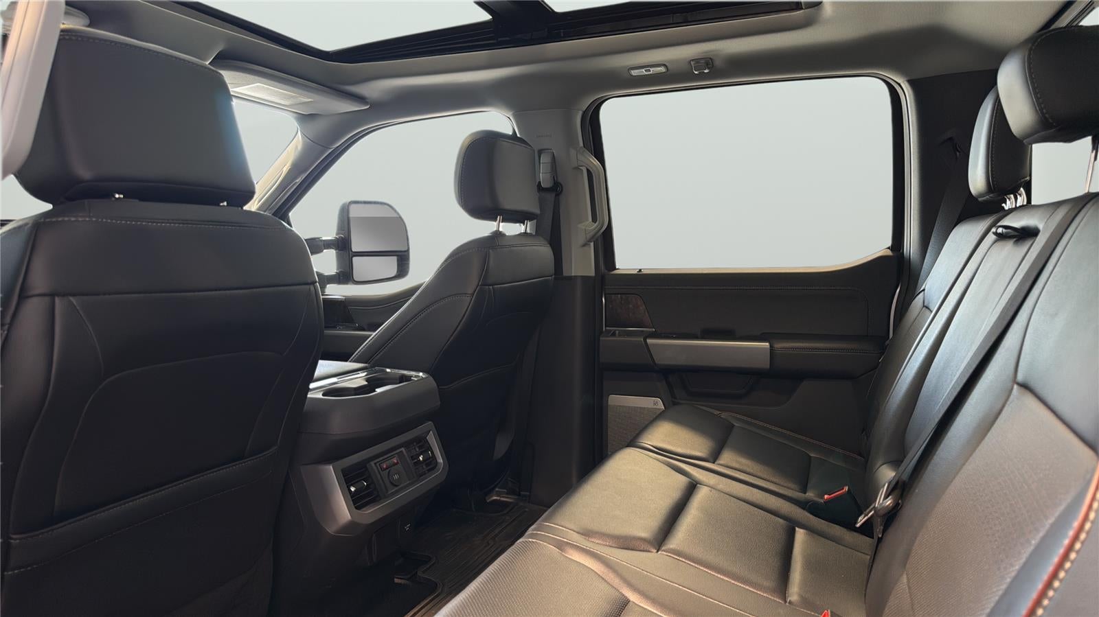 2024 Ford Super Duty F-250 SRW LARIAT