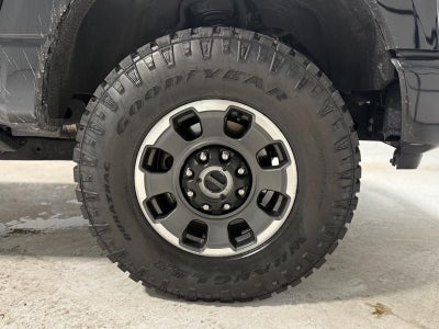 2023 Ford Super Duty F-350 SRW LARIAT