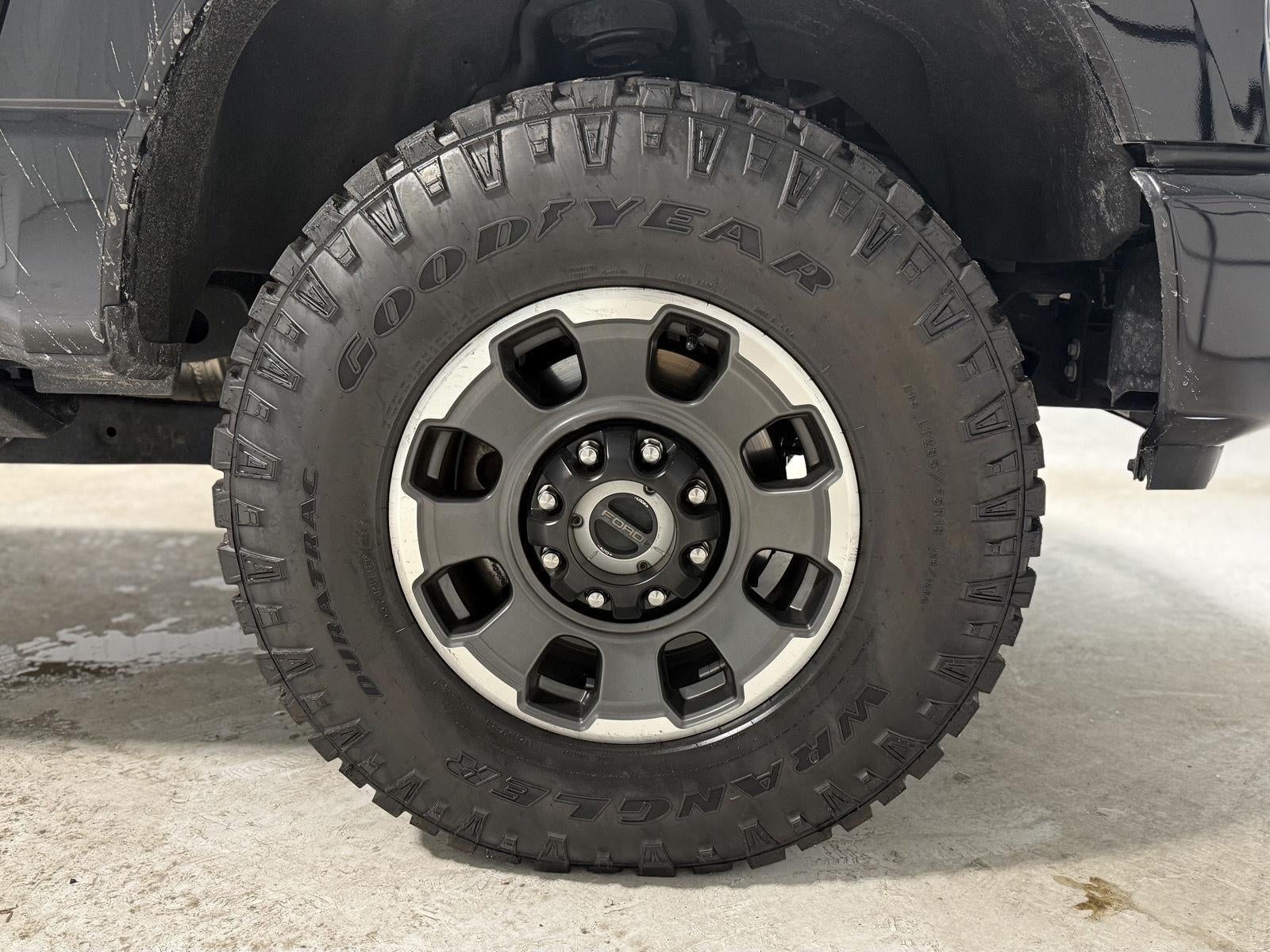 2023 Ford Super Duty F-350 SRW LARIAT