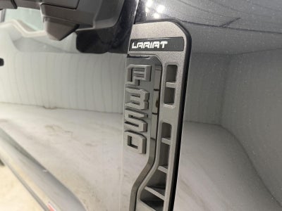 2023 Ford Super Duty F-350 SRW LARIAT