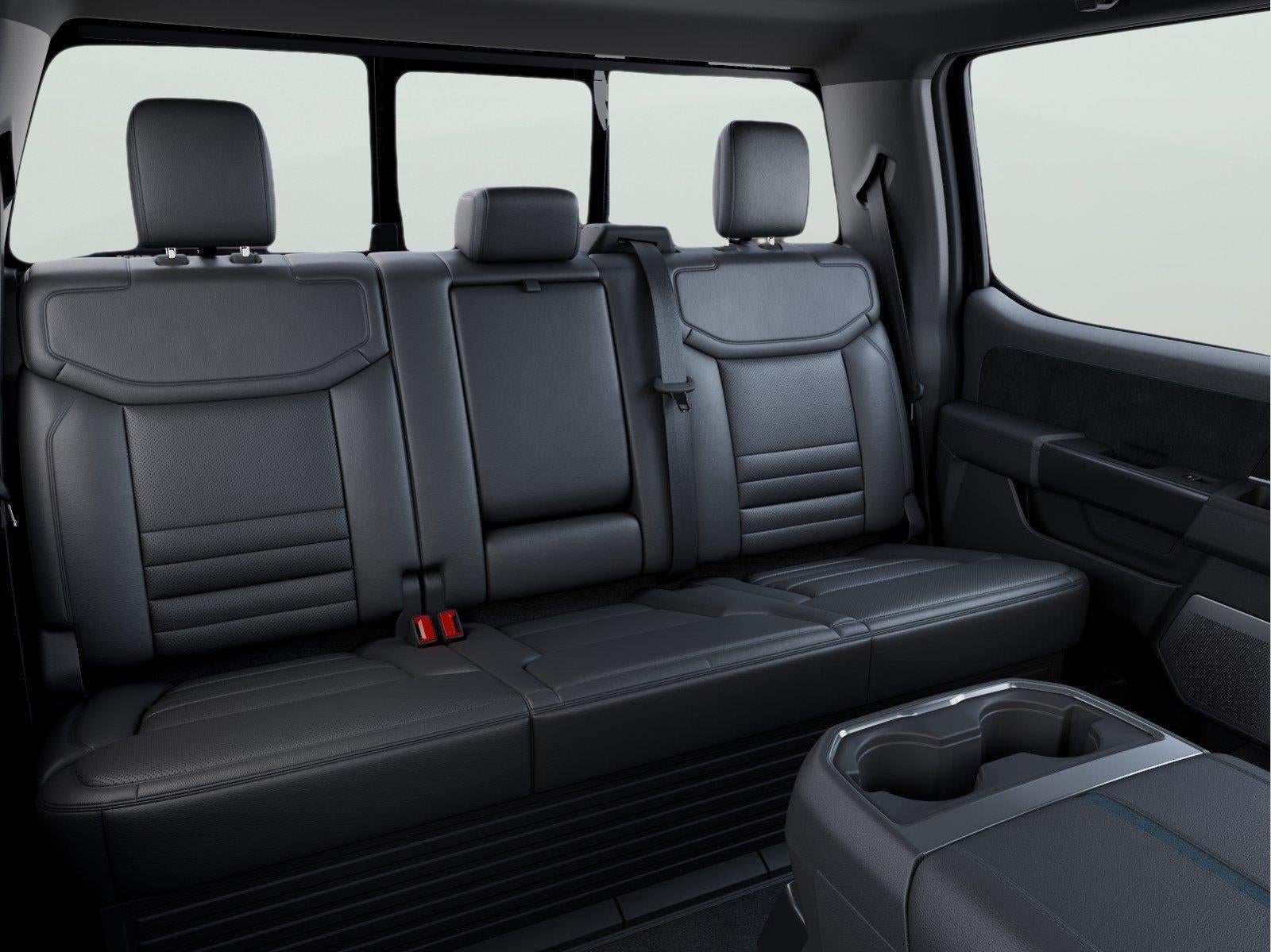 2027 Ford Super Duty F-350 Platinum
