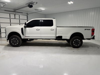 2024 Ford Super Duty F-350 SRW Lariat