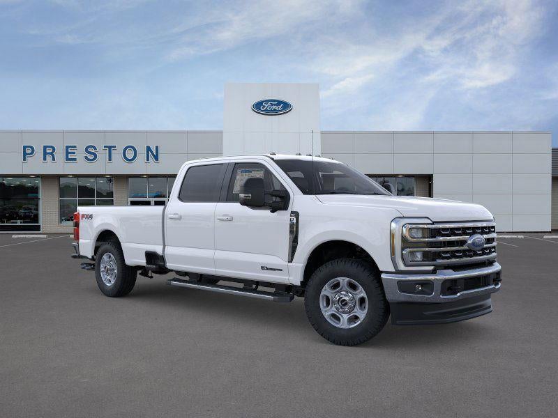 2026 Ford Super Duty F-350 SRW XLT