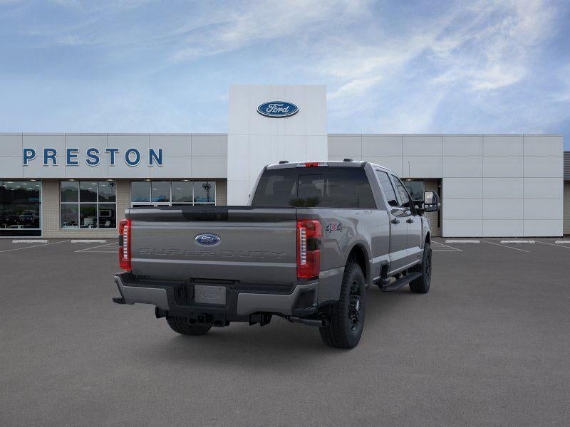 2026 Ford Super Duty F-350 XLT