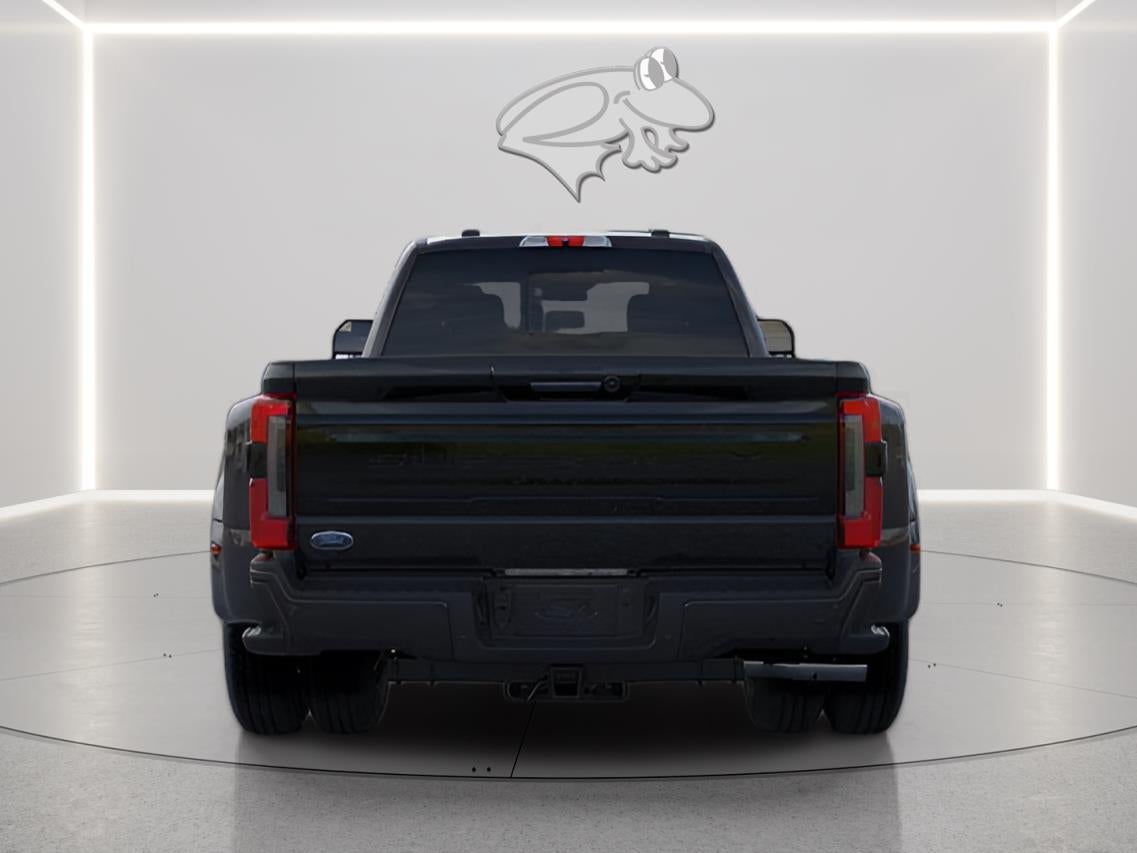 2026 Ford Super Duty F-350 DRW Platinum