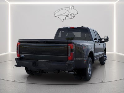 2026 Ford Super Duty F-350 DRW Platinum