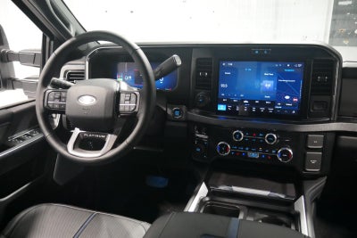 2025 Ford Super Duty F-350 DRW Platinum