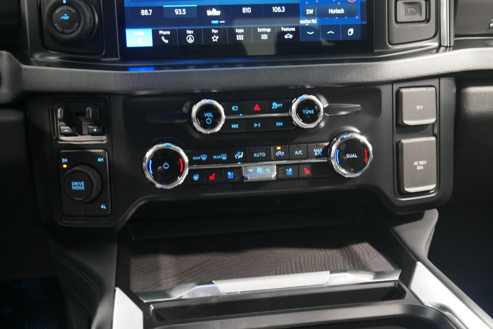 2025 Ford Super Duty F-350 DRW Platinum