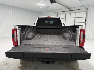 2023 Ford Super Duty F-350 DRW Lariat