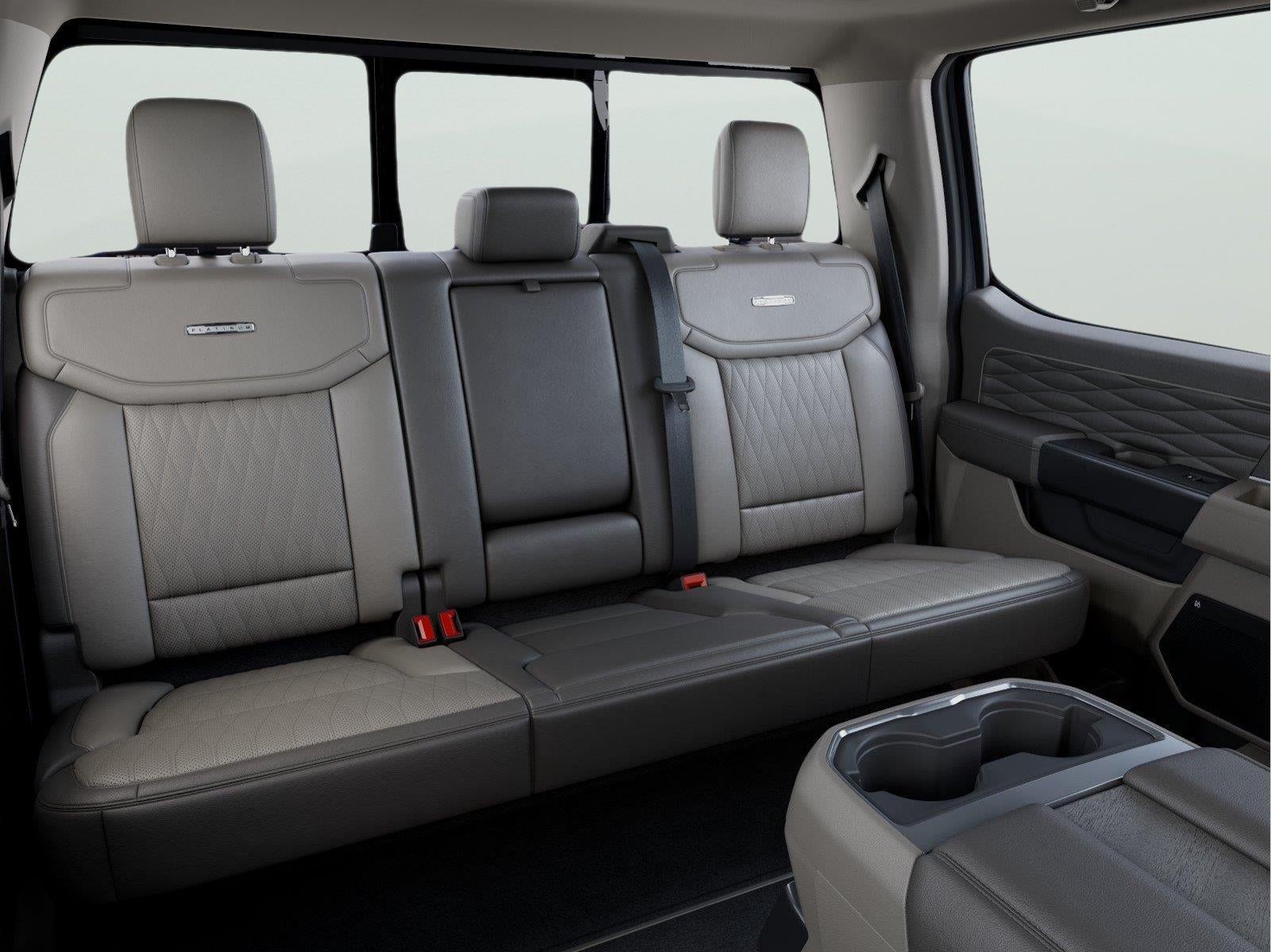 2027 Ford Super Duty F-450 Platinum