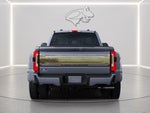 2027 Ford Super Duty F-450 Platinum