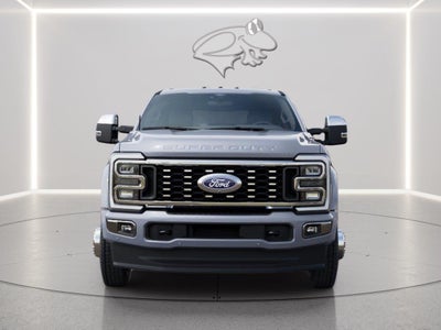 2027 Ford Super Duty F-450 Platinum