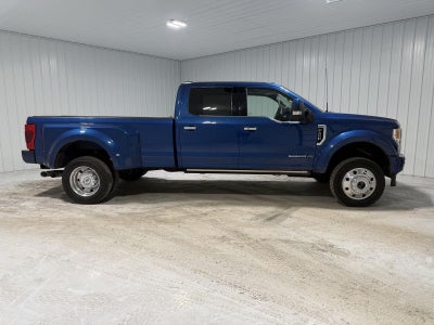 2022 Ford Super Duty F-450 DRW Limited