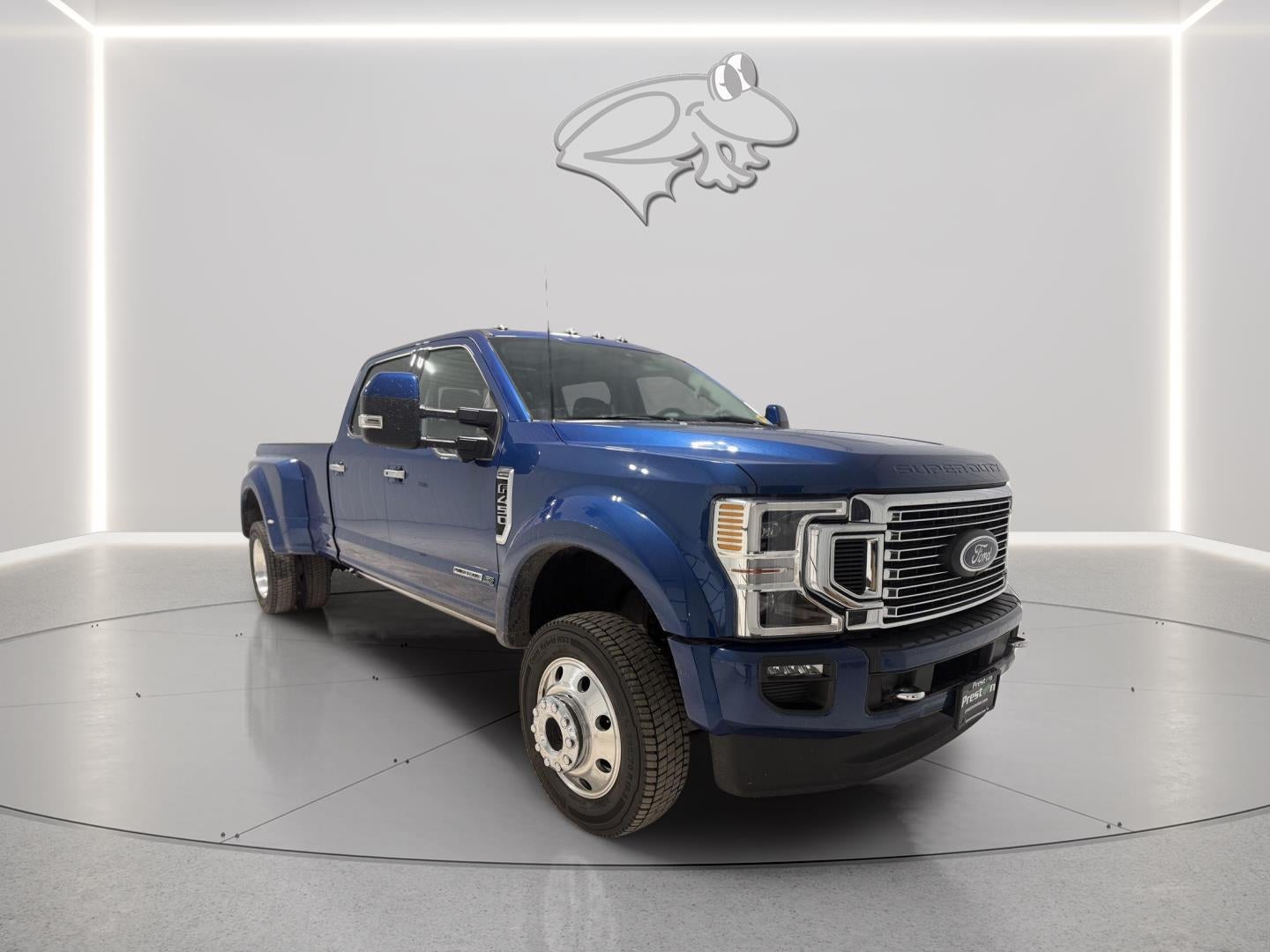 2022 Ford Super Duty F-450 DRW Limited