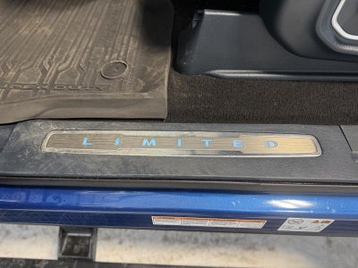 2022 Ford Super Duty F-450 DRW Limited