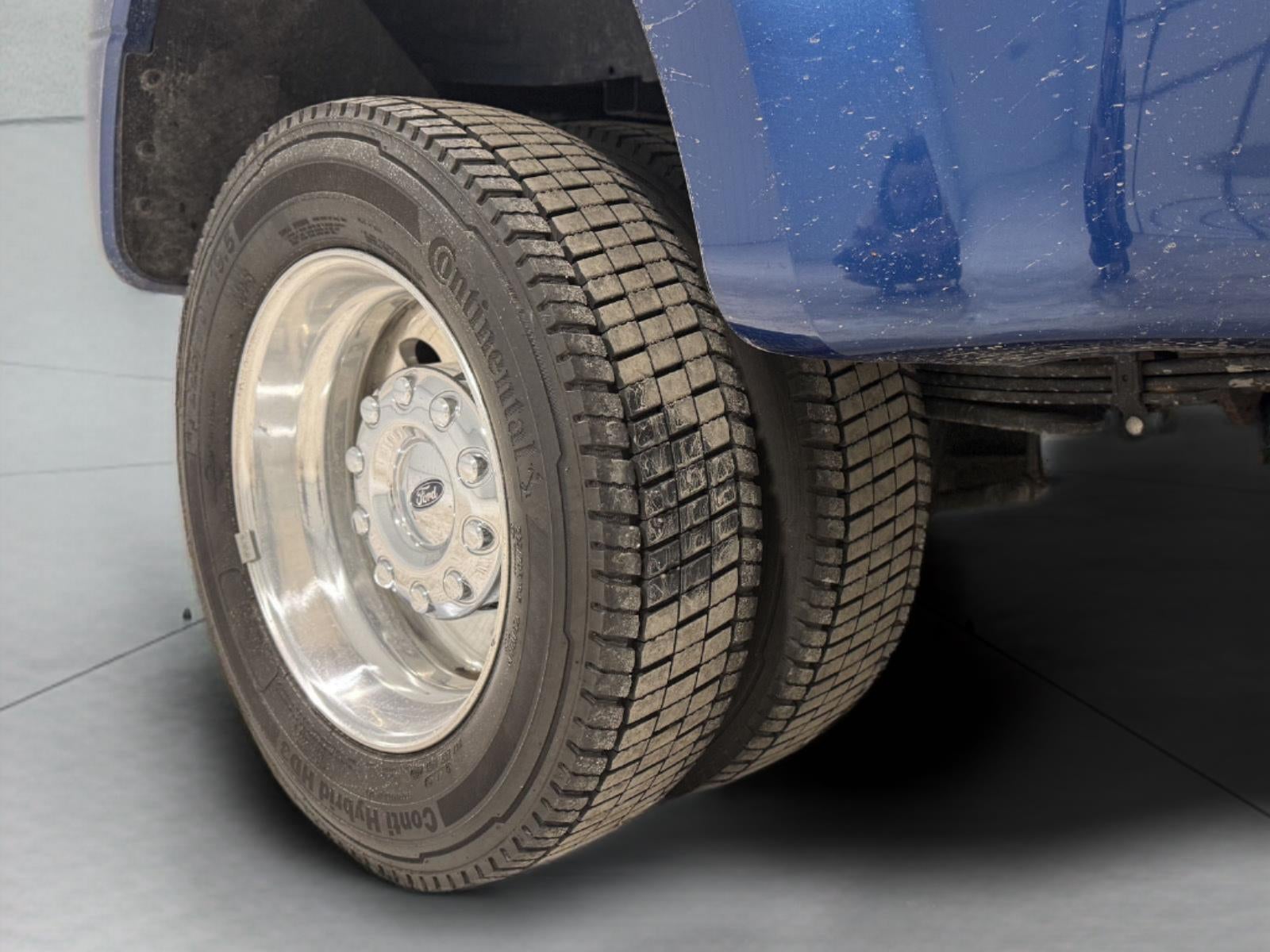 2022 Ford Super Duty F-450 DRW Limited