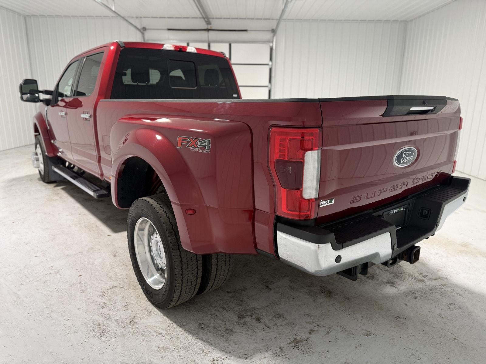 2019 Ford Super Duty F-450 DRW Lariat