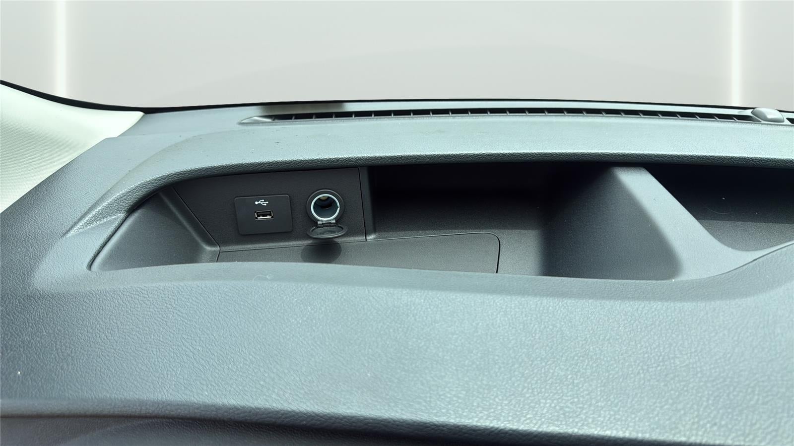 2025 Ford Transit Van Base - Photo 25