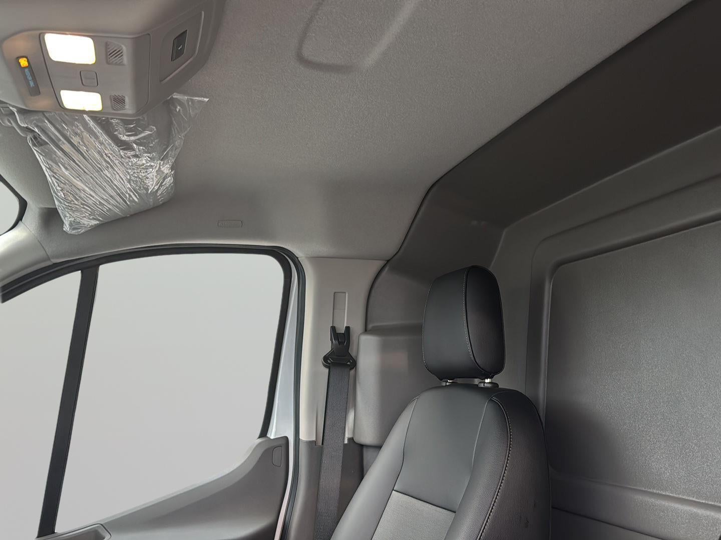 2025 Ford Transit 250