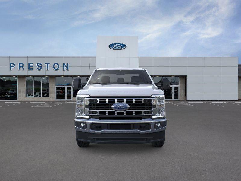 2025 Ford Super Duty F-350 XLT