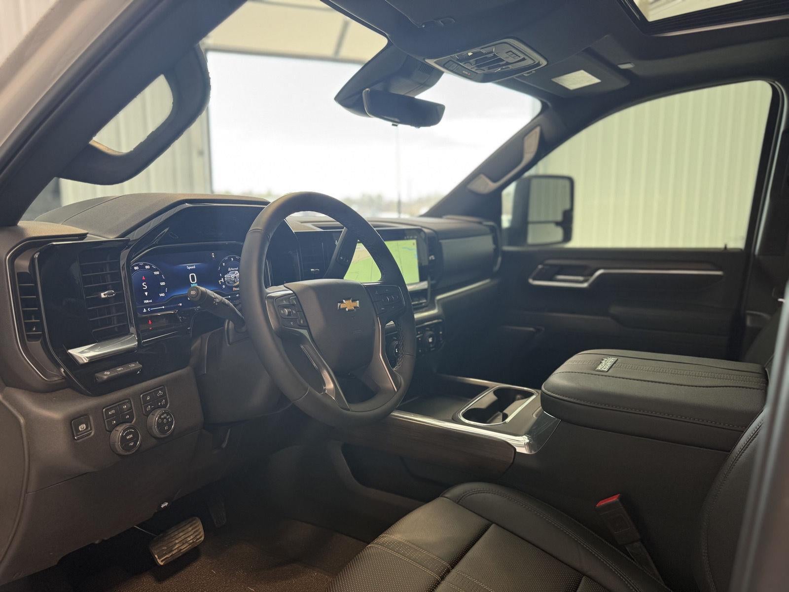 2025 Chevrolet Silverado 3500HD High Country