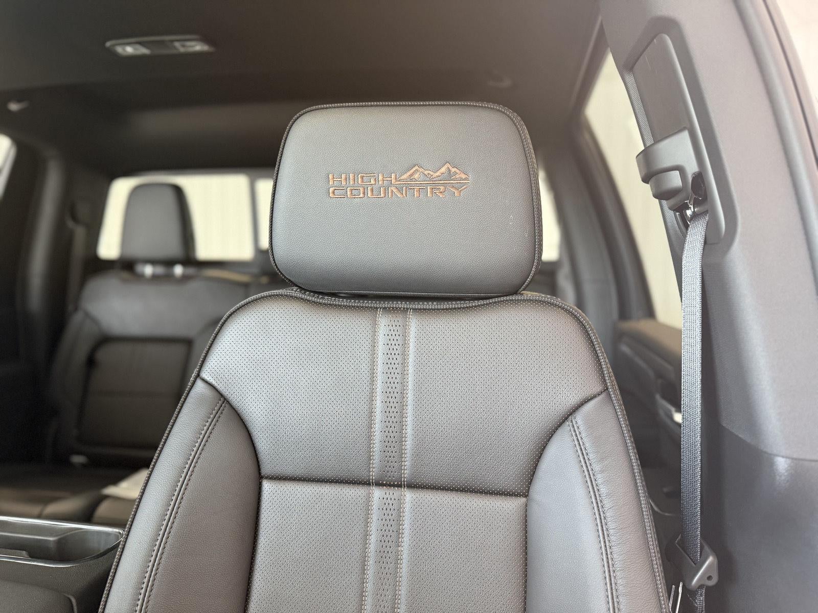 2025 Chevrolet Silverado 3500HD High Country