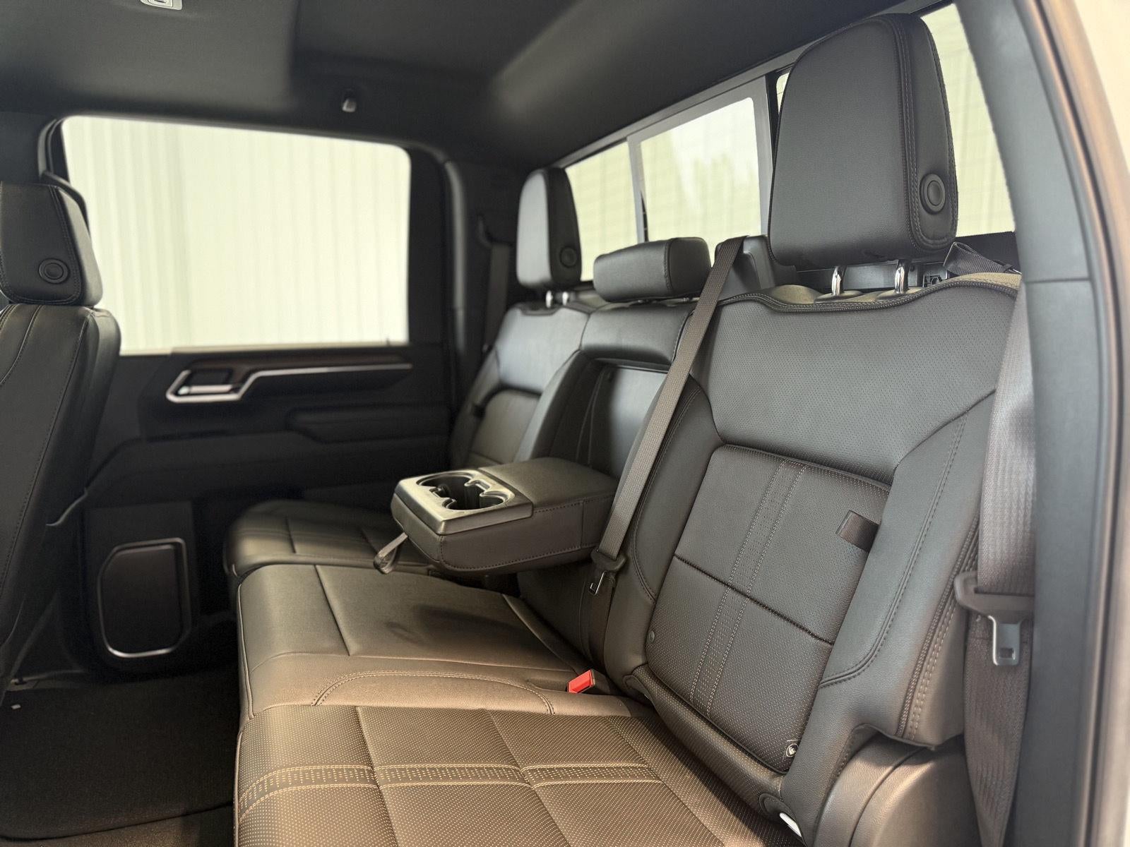 2025 Chevrolet Silverado 3500HD High Country