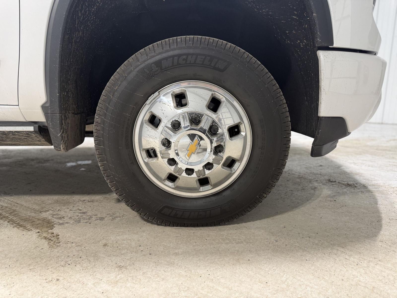 2025 Chevrolet Silverado 3500HD High Country