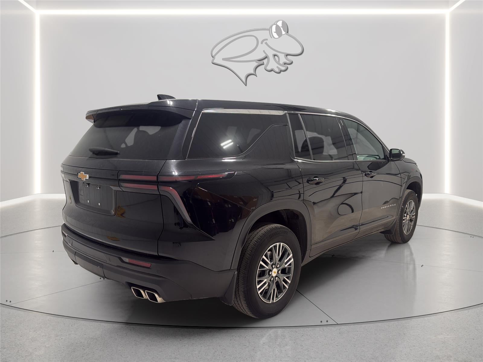 2024 Chevrolet Traverse FWD LS