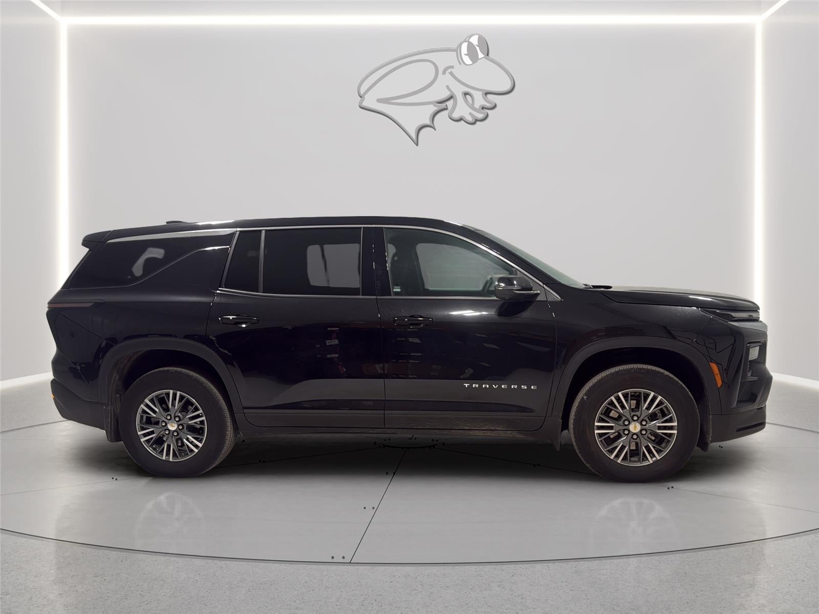 2024 Chevrolet Traverse FWD LS