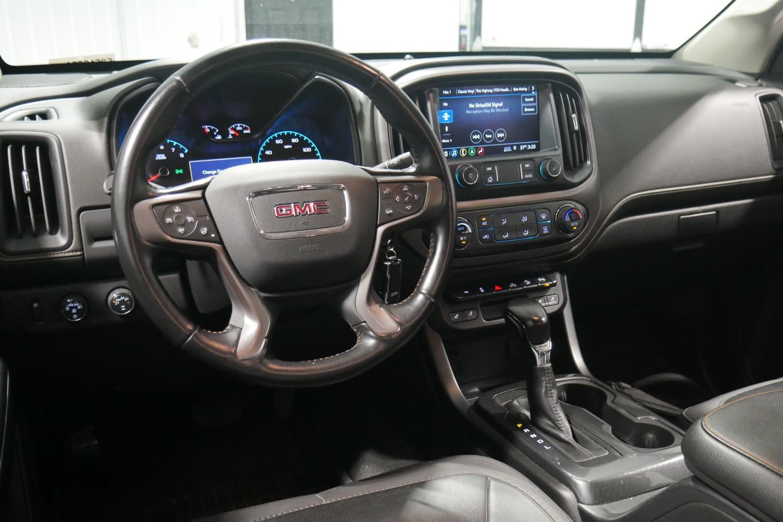 2022 GMC Canyon 4WD AT4 w/Leather